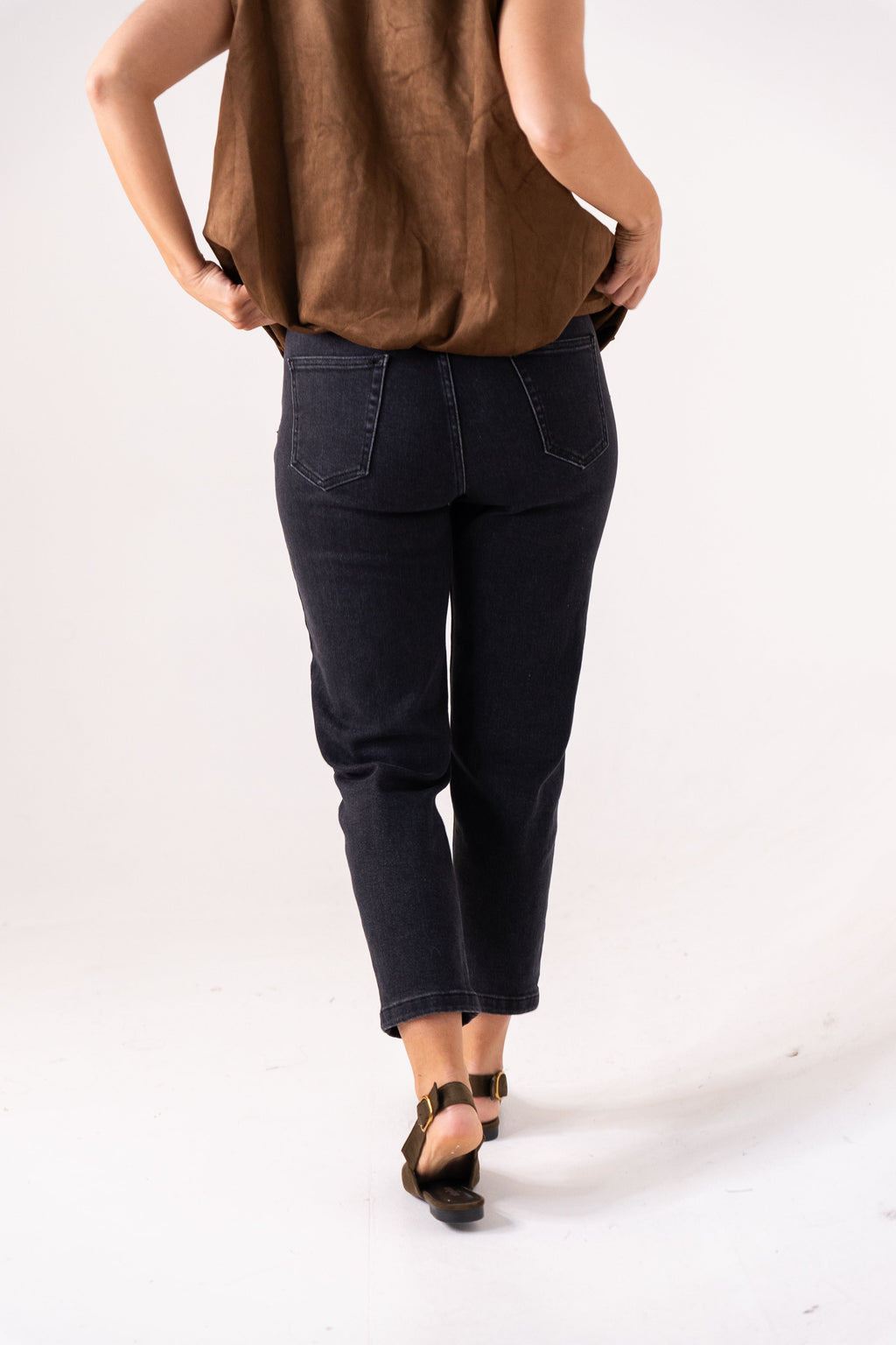 Women's Black Wash Denim Mom Jeans | High-Waisted Stylish Casual Pants 5