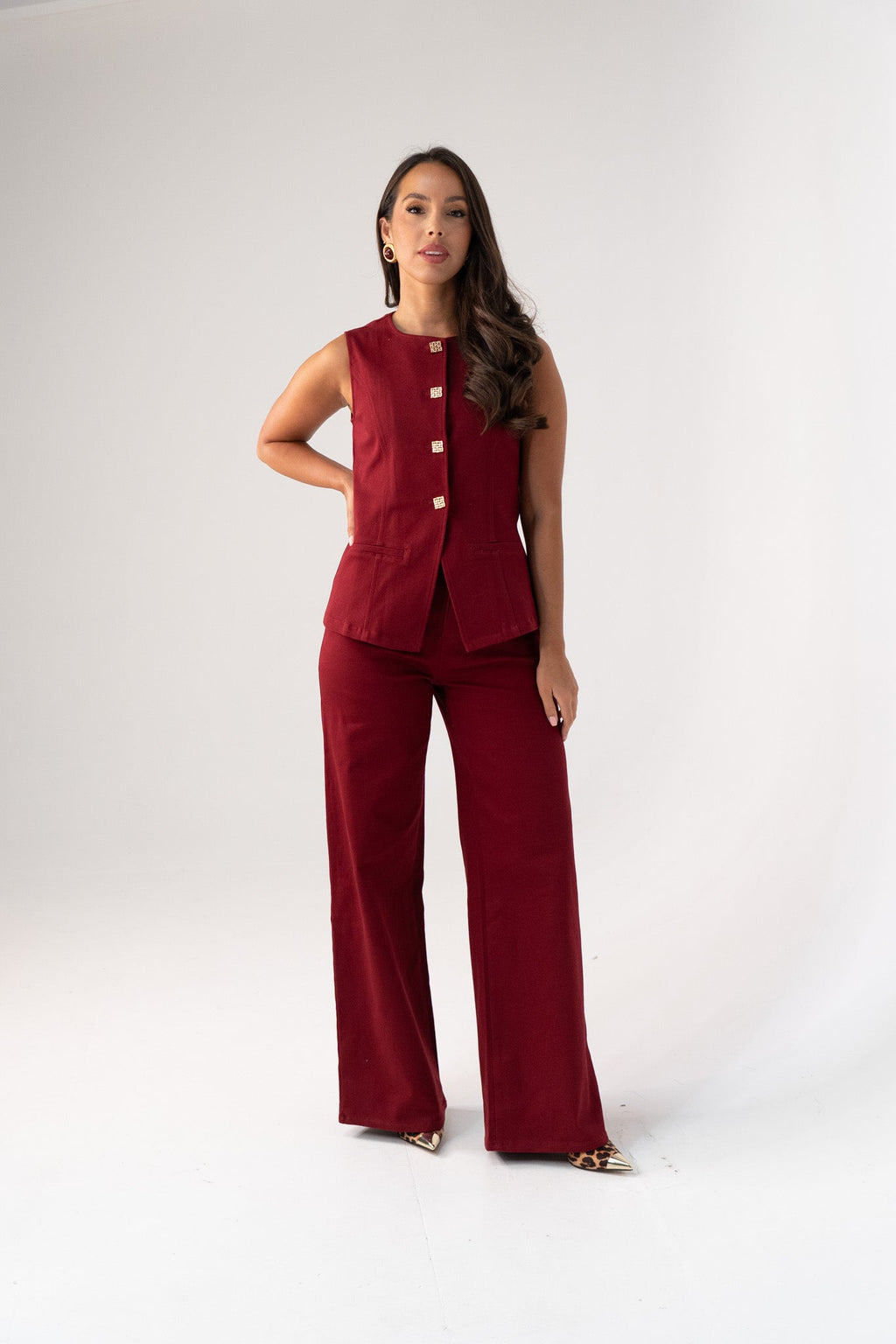 Women's Burgundy Denim Jeans | High-Waist Straight Leg Stylish Fit 3