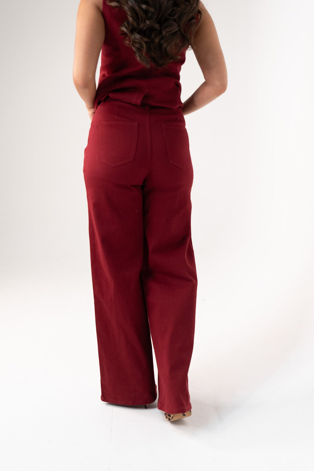 Women's Burgundy Denim Jeans | High-Waist Straight Leg Stylish Fit 4