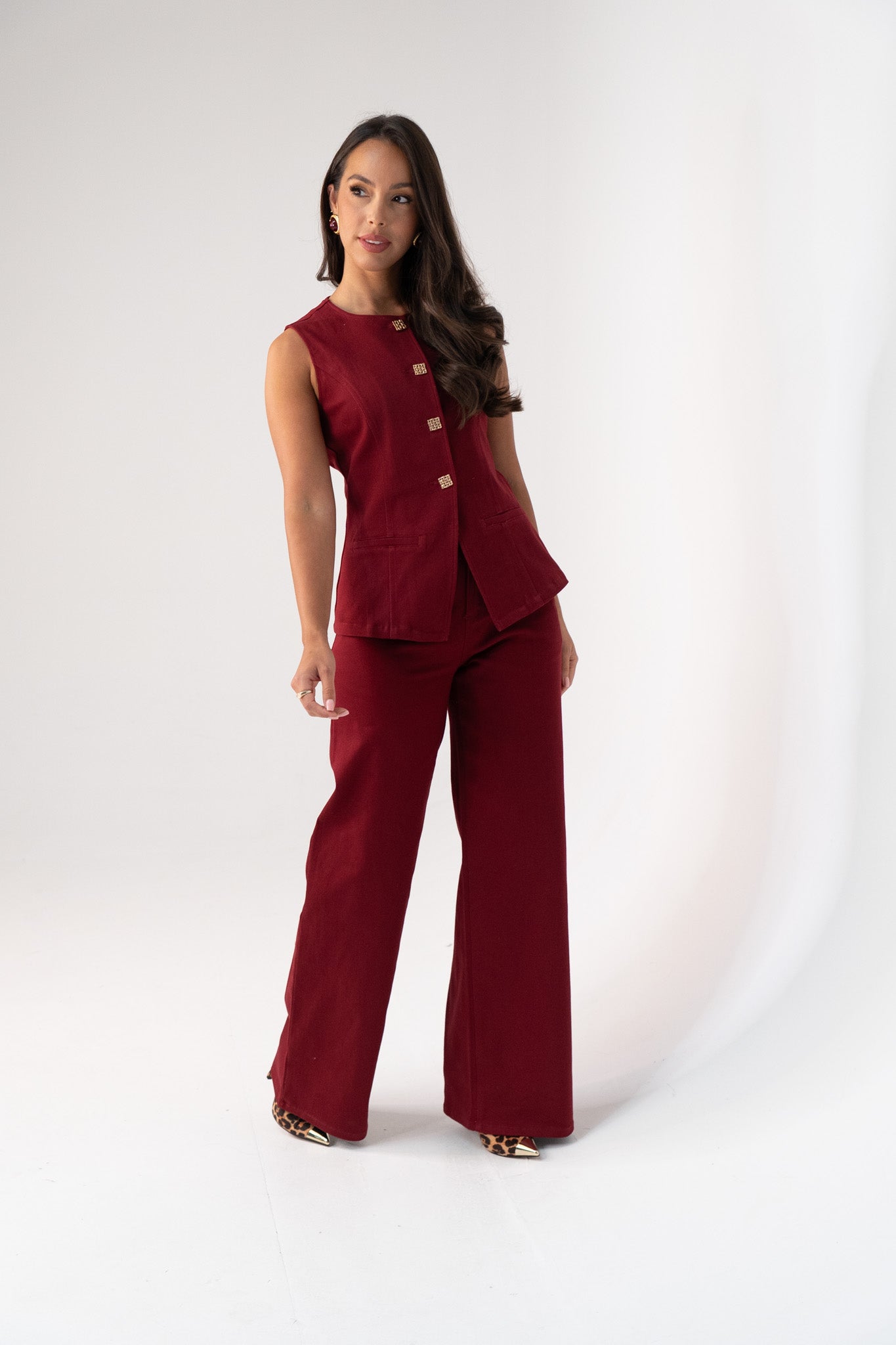 Women's Burgundy Denim Jeans | High-Waist Straight Leg Stylish Fit 5