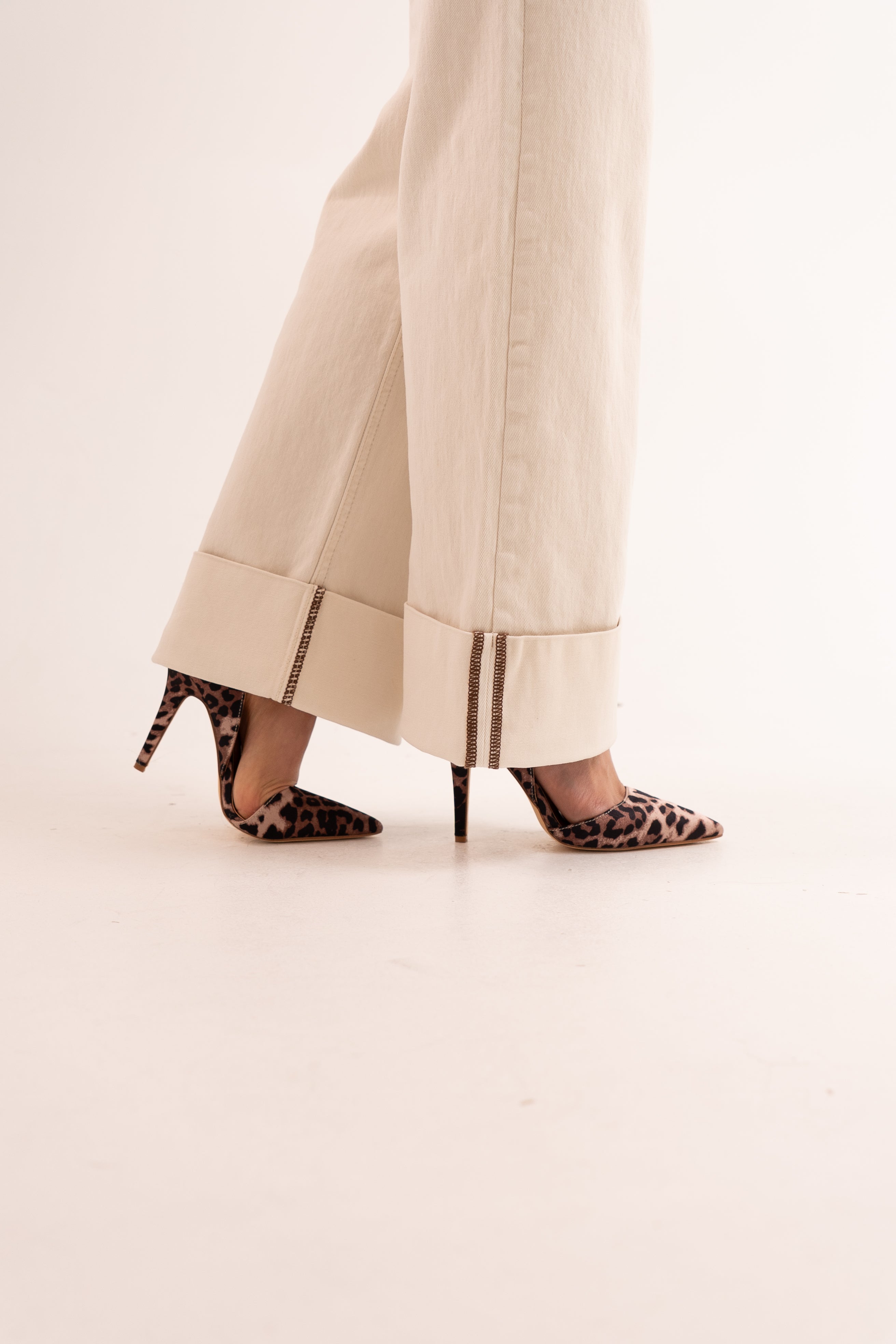 Women's Cream Denim Wide Leg Jeans | Stylish High Waist Turn-Up Pants 1