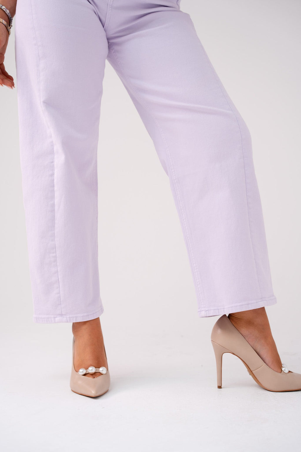 Women's Lilac Denim Carrot Barrel Jeans | High-Waist Stylish Fit Casual Pants 2
