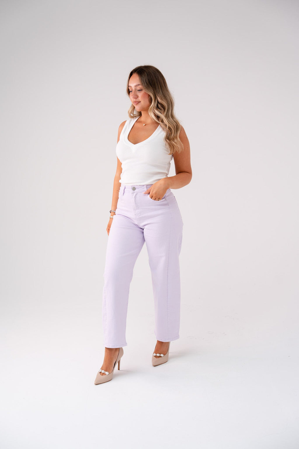 Women's Lilac Denim Carrot Barrel Jeans | High-Waist Stylish Fit Casual Pants 3