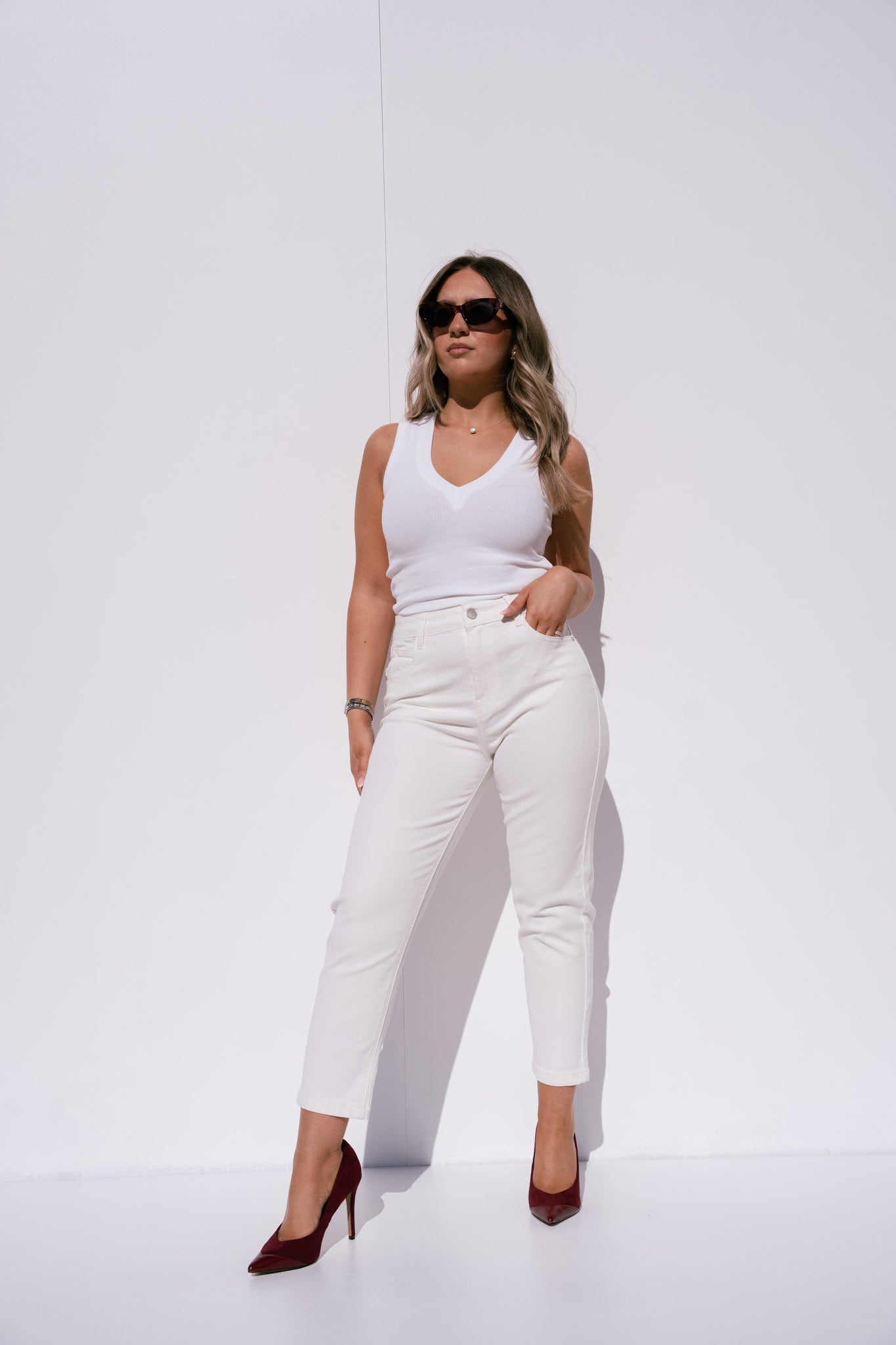 Women's Off-White Denim Mom Jeans | High-Waist Comfortable Casual Fit 2