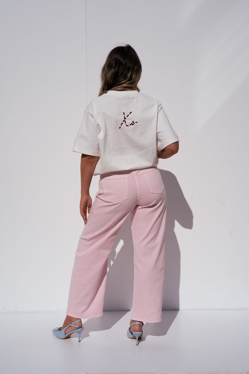 Women's Pink Denim Carrot Barrel Jeans | Stylish High-Waist Trendy Fit 2