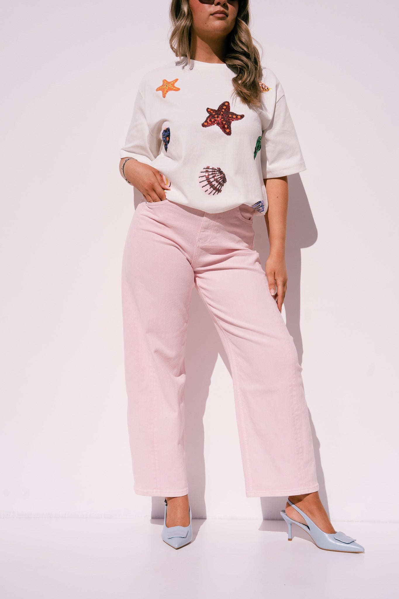Women's Pink Denim Carrot Barrel Jeans | Stylish High-Waist Trendy Fit 5